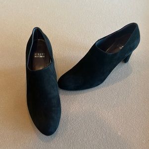 Black Women’s Stuart Weitzman Boots (Size 9)